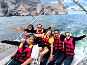 Paseo en bote hacia las Islas Palomino